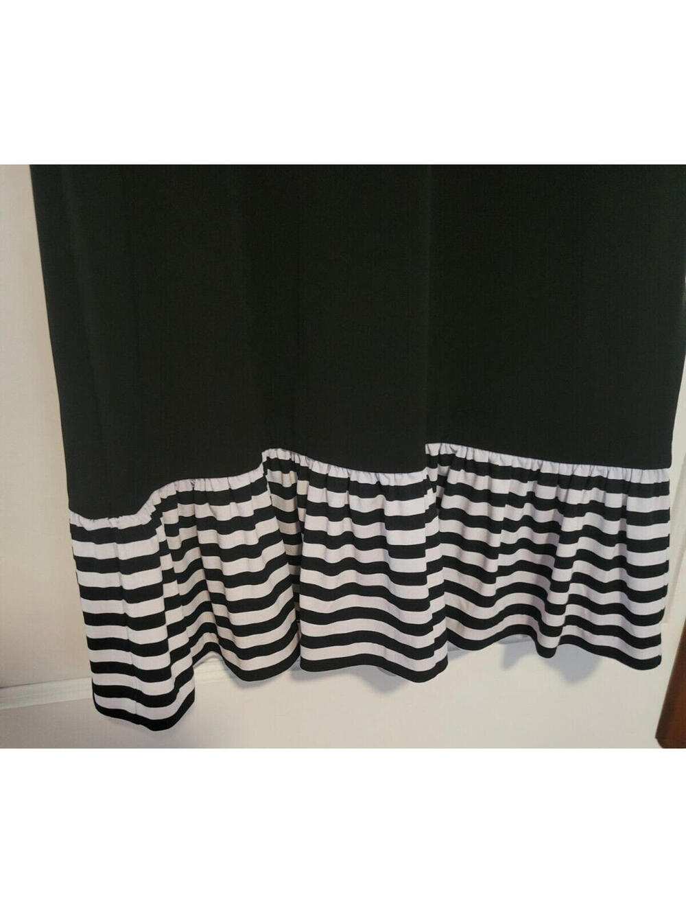 MICHAEL KORS Striped BLACK/WHITE WOMENS DRESS SIZE XS Wednesday - Picture 4 of 6